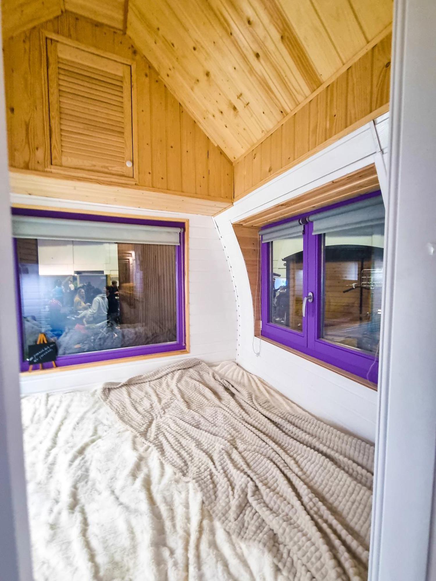 Central Tiny Houses Boekarest Buitenkant foto